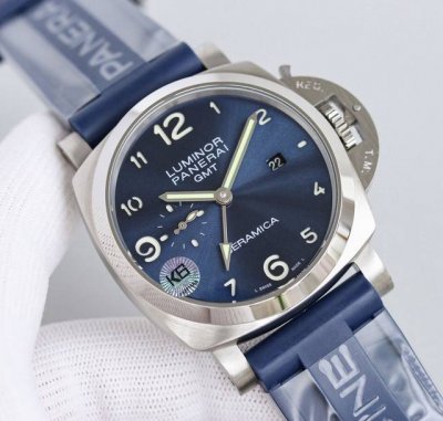 沛纳海 pam00531 Luminor 系列 表壳 尺寸44Mm Aisi 316L磨砂精钢 独特快拆设计 非螺丝结构 别出心裁的表盘相结合,进口意大利小牛皮