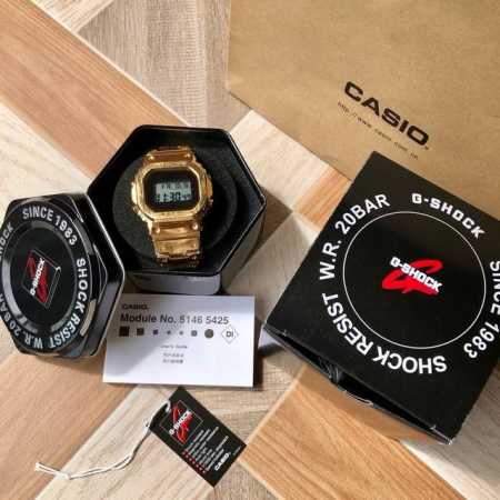 卡西欧小金-Sho Gmw-B5000系列、时百尚搭的电子表！Led照明，每日闹钟，整点响报，秒表，倒计时，金属表盘树脂材质 精钢表带，矿物玻璃，厚度1M 表壳 - 点击图像关闭