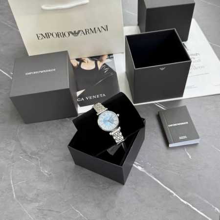 现货 Armani 阿玛尼满天星女士手表型号Ar11594*表盘直径32Mm 316精钢表带。阿玛尼满天星的钻采用进口施华洛世奇水晶钻，普钻的直径Pp0 P P - 点击图像关闭