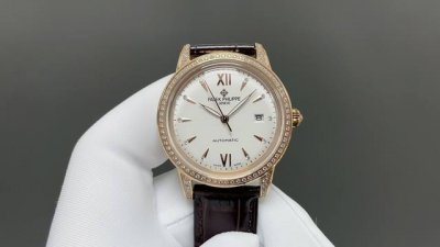 Tw 2025年最新出品 百达翡丽市场最高版本腕表！Tw制表师团队历时8个月精心设计，敢为人先，突破多层技术瓶颈，力求完美！ 表壳 市场独家最新锅盖玻璃材质，表