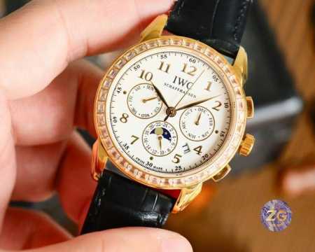 金+50 Iwc最新力作，最高版本万国波涛菲诺多功能高级自动腕表！ 惊艳登场，41毫米的表径适配大众男性手寸，非常商务可亦休闲。视觉冲击力强，令人过目不忘，实物 - 点击图像关闭
