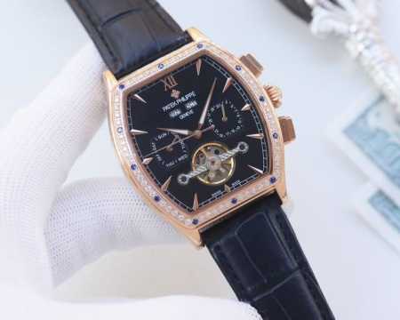 白壳 金壳+20 品牌：百达翡丽-Patek Philippe 类型：男士腕表 壳套：顶级版316精钢L 表带：进口小牛皮表带 机芯：全自动进口机械机芯 镜面： - 点击图像关闭