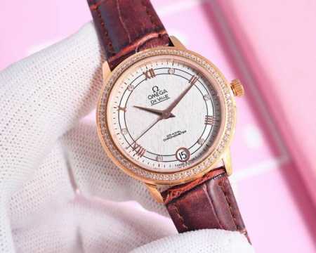 皮带 钢带 钻20 金白同价 欧米加 女款 西铁城机械腕表如期献上。精、简、薄是这款情侣的亮点所在。 机芯 搭载专注日本原装西铁城8215自动机械机芯，真正内修 - 点击图像关闭