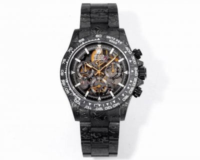 Twf全碳纤维改装定制版 劳力士Rolex 表壳整体采用进口复合碳纤维材质，碳钎维材质是一种新型材料，颜色为永不过时的黑色，整体的纹路十分典雅、奢华。碳纤维外柔