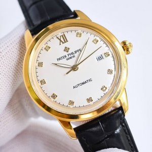 Tw 出品 白壳 金壳 Tw Factory 百达翡丽 Pp Bj3 锅盖玻璃 市场最高版本腕表！Tw制表师团队历时8个月精心设计，敢为人先，突破多层技术瓶颈，
