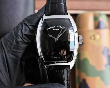 白壳 玫黑 法兰克 穆勒 Franck Muller 55*42*13Mm 全自动机械机芯 双面小牛皮原装针扣 酒桶形拱桥状壳 烈日之下 万众瞩目 - 点击图像关闭
