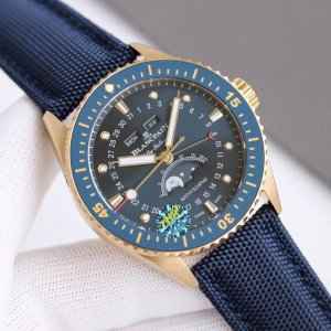 统一价： H8最新力作 宝珀五十寻系列，5054- -B52A。压轴巨献，大三针夜光设计，直径43毫米！搭载6654.p自动机械机芯，具备星期显示，日期显示。月
