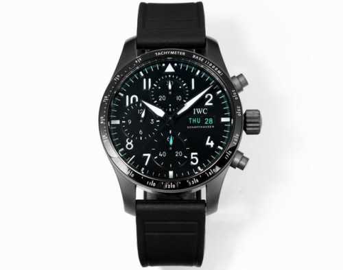 Tw Factory 新款独家研发，万国 Iwc Bj4飞行员系列！ 市场最新版本原版开模，精益求精。 ①腕表采用316精钢全新开模,尺寸为41Mm表带宽度为2