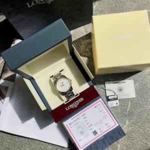 顶级牛货 浪琴 名匠真金真钻款 全市 唯一一家 采用正品材质真金打造 表头 把头 表带金色部分采用真真切切18K真包金 永远不担心褪色现象 包金厚度在表带横切面