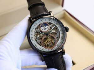 男人挚爱 多功能腕表 DDD 最新 ：百达翡丽最佳设计独家首发 DDD 类型 ：精品男士腕表 DDD 表带 ：真牛皮表带 DDD 机芯 ：高端全自动机械机芯 D