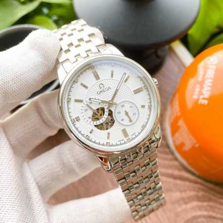 白壳 ，金壳 ，钢带20 品牌：浪琴-Longines 类型：男士腕表 壳套：顶级版316精钢l 表带：进口小牛皮表带 316L精钢表带 机芯：全自动机械机芯 - 点击图像关闭