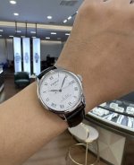 310130新 天梭 力洛克系列男士机械表，39.3毫米表径，单表无附件，新换牛逼表带，走时精准稳定。 原价6440特价 不议价编号 732