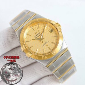 白钢 金壳 钻圈加50 诚意之作 致敬经典 欧米茄 Omega 星座系列38Mm 欧米茄双鹰星座系列38Mm腕表将其星座系列的独特魅力完美展示，世人所熟知的“抓