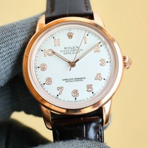 劳力士 火热新款式新款锅盖,耗时长达6个月!超薄男士自动机械腕表,采用进口原装9015机芯,每小时振频28800次,零返修质量,直径40Mm原装尺寸,超薄工艺8 劳力士 火热新款式新款锅盖,耗时长达6个月!超薄男士自动机械腕表,采用进口原装9015机芯,每小时振频28800次,零返修质量,直径40Mm原装尺寸,超薄工艺8