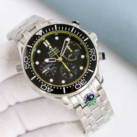 胶带 -钢带 欧米茄海马300米-计时！！！ 1：字盘面光泽度透亮 2：表壳拉沙细腻纹路线条不会出现断纹，圈口转动声音清脆顺滑。 3：陶瓷圈上的刻度和字 采用“ - 点击图像关闭