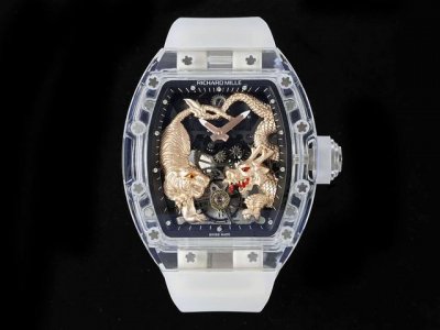 腕间风情．浓郁中国风 』 Rm51-01龙争虎斗陀飞轮腕表 Richard Mille 理查米尔 卧虎藏龙Rm 51-01水晶壳套材质，表壳为酒桶形人造水晶玻璃