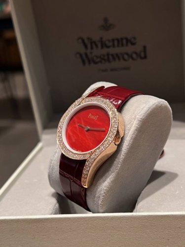 最新贝壳面版 独家实拍，认准品质与细节 伯爵69Limelight Gala腕表超级版，原装开模，修正现市面任何版本的不足！皮带可配原装 精彩细节 腕表尺寸32