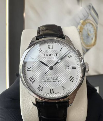 原单品质 Tissot 天梭 型号：T006.407.11.033 力洛克系列 钢带黑面数字机械男装瑞士 2824机芯 蓝宝石玻璃 316精钢，表盘直径39.5