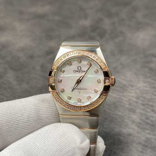 欧米茄 星座双鹰系列，女款瑞士石英机芯！27Mm，蓝宝石玻璃！端庄大方又得体