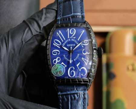 法兰克 穆勒 Franck Muller 55*42*13Mm 全自动机械机芯 双面小牛皮原装针扣 酒桶形拱桥状壳 烈日之下 万众瞩目 - 点击图像关闭