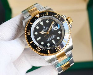 3235一体机 小鬼王。金白同价, 最新升级一比一鬼王复刻版!劳力士 126600 海使 单红小鬼王 43Mm: 1.最新编码 6R9988V6,卡片,吊牌,表 3235一体机 小鬼王。金白同价, 最新升级一比一鬼王复刻版!劳力士 126600 海使 单红小鬼王 43Mm: 1.最新编码 6R9988V6,卡片,吊牌,表