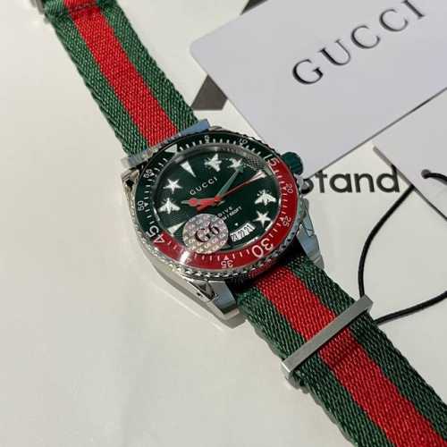 白壳 金壳 升级版 原单品质 值得信赖 古驰 Gucci新款中性潜水表 加入星星蜜蜂等元素点缀表盘 时尚不失大气 男女皆宜 40 Mm表径 应用不锈钢材质 经缎