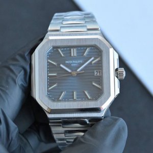 Factory V2版本一体机真上链齿轮机芯，及调时不停秒，认准对版摆轮机芯，45Mm厚度8.3Mm。百达翡丽重磅推出新系列Cubitus 5821腕表-712