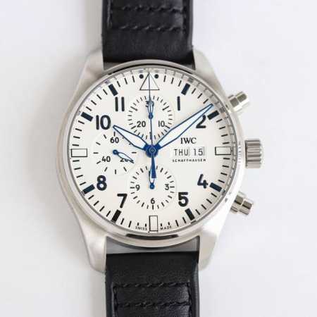 iwc 万国 43Mm 快拆表带 飞行员系列Iw378003. R29 1.腕表采用玫高科技镀金，做工成熟，线条清晰而富有立体感，颜色搭配和谐，非常百搭。 2. - 点击图像关闭
