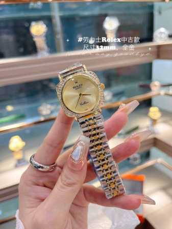 钢带 劳力士 32Mm精致小表女款爆款推荐 设计显出独特高贵优雅女神气质！小牛皮 钢带搭配蝴蝶扣，不显浮华的风格广受女神喜爱，逐渐深刻人心，工艺精湛，糅合尊贵、 - 点击图像关闭
