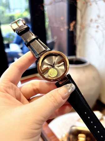 皮带 钢带 原单品质 值得信赖 古驰双g Gucci意大利殿堂级时尚品牌-这款手表最大的特色就是表壳设计 Gucci 双g Logo的重新叠合 独特精美 突破常 - 点击图像关闭