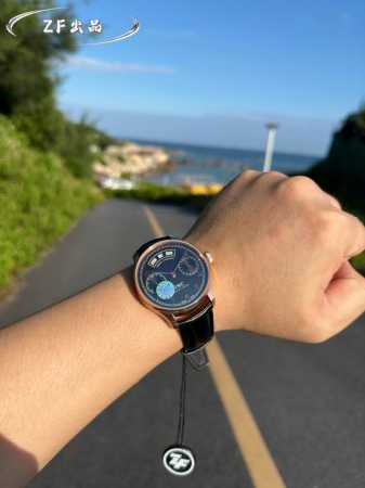 Zf副本』 金+50万国-Iwc葡萄牙系列年历腕表，集时分针、日期、星期、月份和动显于一身。 表壳 腕表尺寸44Mmx15M，厚度适中，弧形表圈圆润自然，抛光打 - 点击图像关闭