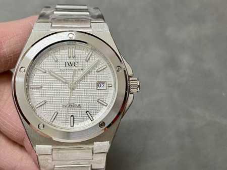V7厂 七星推荐之 Ingenieur工程师腕表 在 年 Watches & Wonders Geneva 推出新一代 Ingenieur 工程师腕表，由杰罗尊 - 点击图像关闭