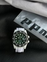 ppm改装 炭纤维水鬼！一点小改动 注入新灵魂 内置原装3135一体机芯！ 在时光的长河中，每一块手表都承载着独特的故事与记忆。然而，当经典的设计遇上现代的创意