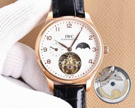 白 金 经典复古 时尚大方 万国-Iwc 男士腕表 全自动机械机芯 矿物强化玻璃 316L精钢表壳 真皮表带 简洁精致 商务休闲 尺寸：直径42Mm 厚度12M - 点击图像关闭