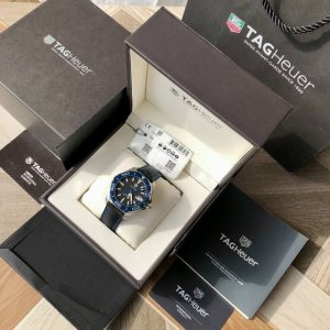 新款高颜值有货！Original Tagheuer,泰格豪雅竞潜系列专柜16500。 中号~41Mm表径，蓝宝石镜面，超强夜光指针，原装瑞士机芯，支持拆机验货，