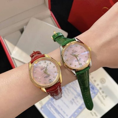 光 钻 欧米茄-Omega 海马系列－女士机械腕表 进口西铁城 8215机 316L精钢壳套 蓝宝石玻璃镜面 直径33Mm 厚度11Mm 真牛皮表带 原版针扣