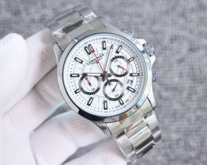 多功能计时跑秒，浪琴longines---康卡斯系列 计时男士腕表 ，热卖全城！原装进口计时功能石英机芯，经典多功能6针三眼显示表盘 配上精钢表带 时尚大方 魅