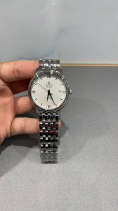 欧米茄蝶飞系列，最经典的绅士风范商务男表，没有之一！特殊渠道 ，百分百原厂加单，配件可进各大付费维修 支持对比，一表一码，三码一表！表盘尺寸39.5Mm 表壳采