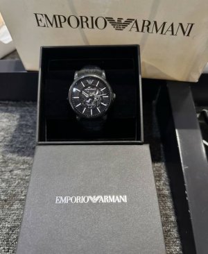 阿玛尼机械原单品质 细节做工超级赞三码合一扫码防伪涂层..休闲商务男士的最佳选择纯原单还原无可挑剔送礼也是非常有面子的新年戴新表 全套包装