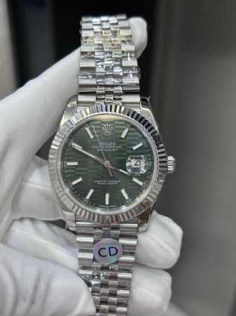 独家实拍图劳力士日志系列 Rolex Datejust型号M126334-0030水波纹绿盘公价 P114140直径41Mm机芯日本Swiss Movement - 点击图像关闭