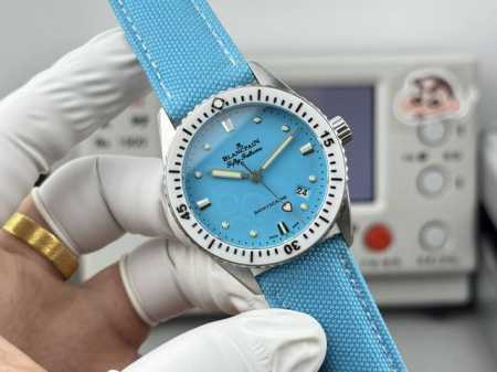 宝珀-38Mm五十寻5100-1130系列 [官方尺寸38Mm] 高科技缎面陶瓷光泽亮丽、高硬度、不变色、不沾污、不易磨损。 表壳 牙圈对版，立体感强！永不退色 - 点击图像关闭