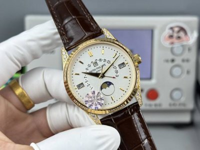 白 -金 钻+100 Gr新品，最高版本，配重版本，特惠，原装重量，百达翡丽 古典超级复杂多功能5496R万年历系列腕表，儒雅而至！1 精彩细节与优点 此腕表尺