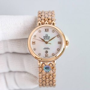 白钢 金 带钻加50 新款欧米茄 碟飞典雅最新款女表 搭配进口8521 8520机械 32.7Mm天然珍珠贝壳表面 蓝宝石玻璃 30米防水 无以伦比 绝对让你爱