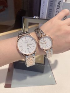 白壳 .玫壳 .钢带20 独家实拍，认准品质与细节 劳力士 新款情侣对表 原装进口石英机芯 矿物质玻璃镜面 316L精钢表壳 直径男40Mm女30Mm 厚8Mm