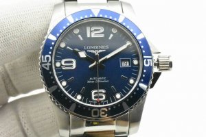 白壳 金壳 800 探寻浪琴 Longines 康卡斯 潜水系列的奥秘 运动优雅的浪琴康卡斯系列 Lm1 腕表全新上线 表壳 41Mm的完美尺寸搭配线条凌厉的精