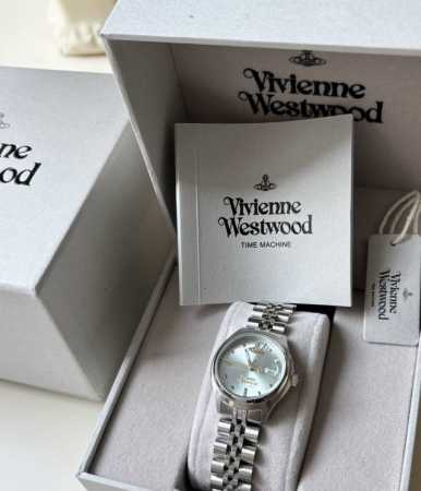 西太后碎冰蓝 这个蓝色非常透，夏天配碎冰蓝非常凉爽非常搭，充满了青春与活力#配饰分享 #时尚配饰 #配饰推荐 #百搭 #女士手表 #女表 #西太后 - 点击图像关闭