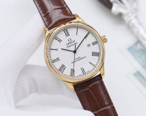 白壳 金壳 ，钢带20 品牌：欧米茄-Omega 类型：男士腕表 壳套：顶级版316精钢l 表带：进口小牛皮表带 316L精钢表带 机芯：全自动机械机芯 镜面：