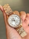 钻钢270金+20陶瓷+20 浪琴-Longines 简约大气女款 进口石英机芯 矿物质玻璃镜面 316L精钢表壳 直径28Mm厚8Mm 该款腕表备受女性喜爱，