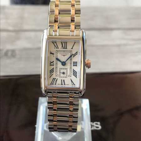 裸表 林志玲同款！浪琴表黛绰维纳20.80 X 32 Mm 石英女士腕表！正品机芯l178石英机芯！拥有低电量提醒功能！石英机芯没电了秒针会四秒一跳！这个时候就 - 点击图像关闭