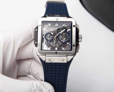 白 . 金20 Hublot 恒宝 秉承“敢为先锋，独树一帜”的品牌理念，推出新款宇舶表square Bang Unico系列 独特的方形设计表盘 采用进口机芯 - 点击图像关闭